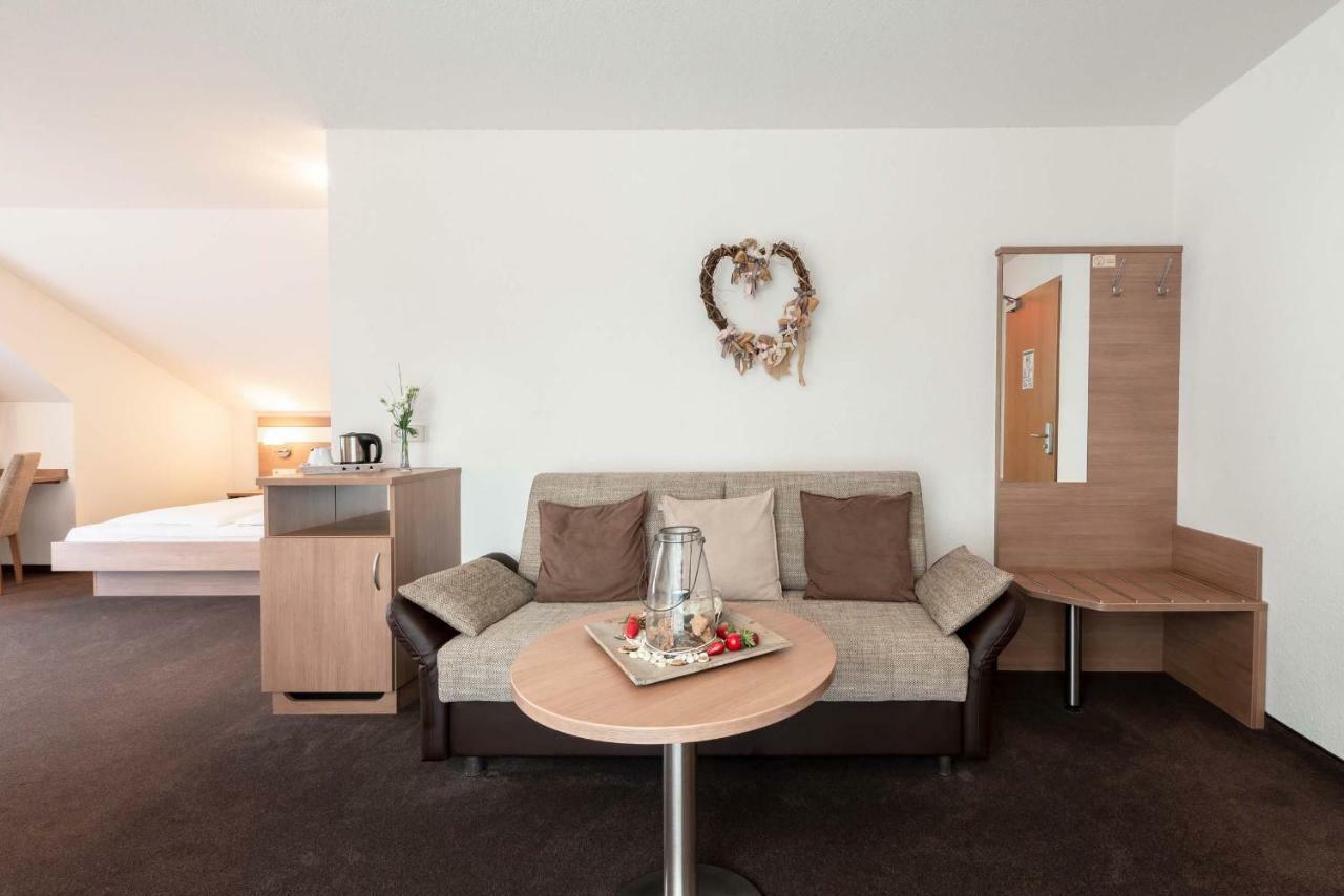Hotel Rössle Berneck Altensteig Kültér fotó